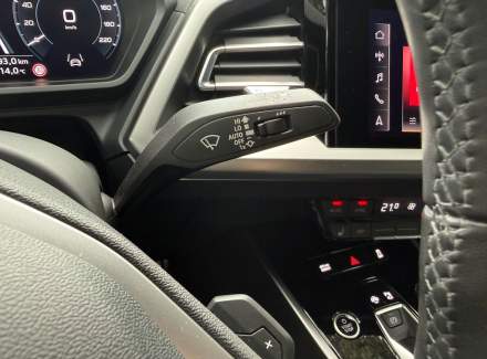 Audi - Q4 e-tron