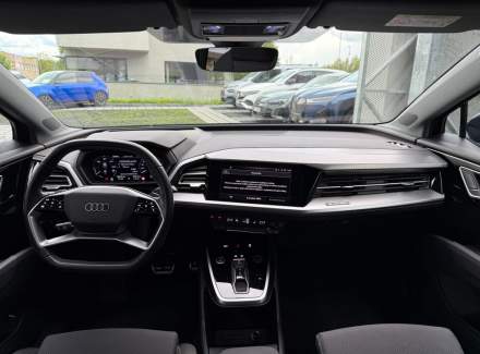 Audi - Q4 e-tron