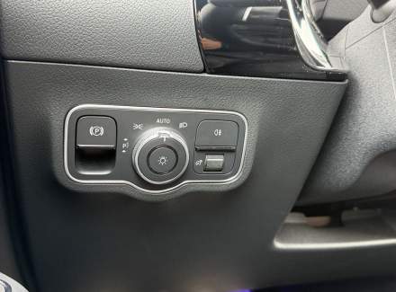 Mercedes-Benz - EQA
