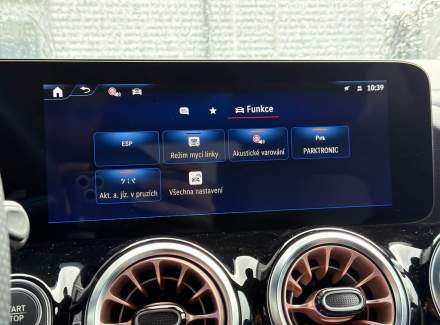 Mercedes-Benz - EQA