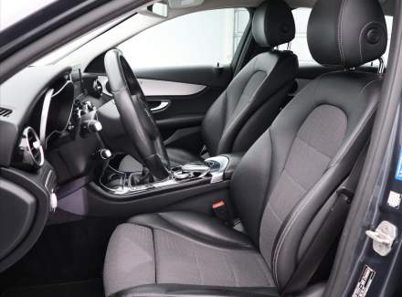 Mercedes-Benz - C-class