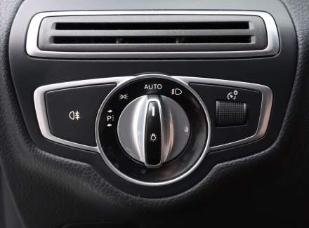 Mercedes-Benz - C-class