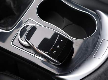 Mercedes-Benz - C-class