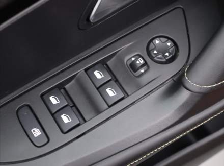 Peugeot - 2008