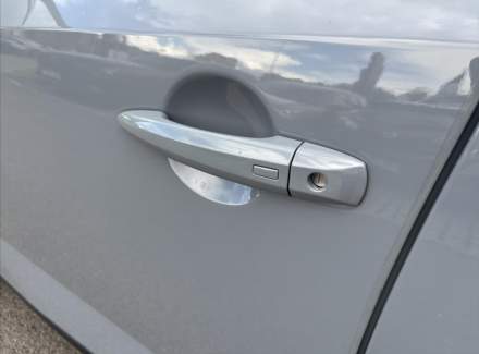 Nissan - Qashqai