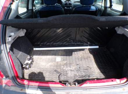 Peugeot - 206