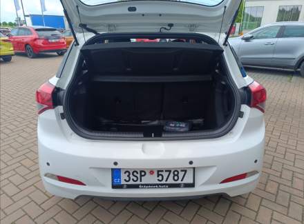 Hyundai - i20