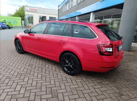 Škoda - Octavia