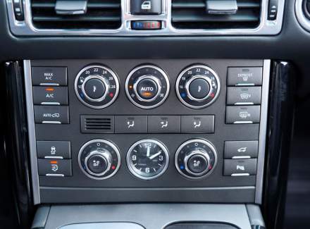 Land Rover - Range Rover