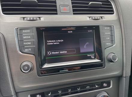 Volkswagen - Golf