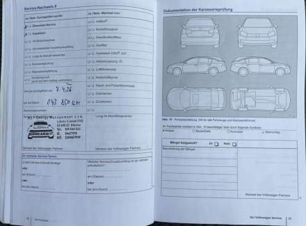Volkswagen - Golf