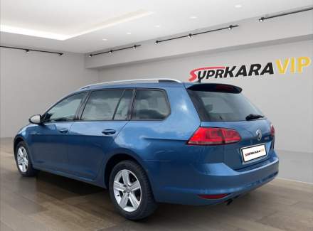 Volkswagen - Golf