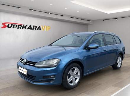 Volkswagen - Golf