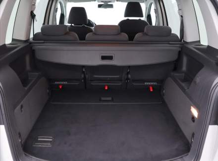 Volkswagen - Touran