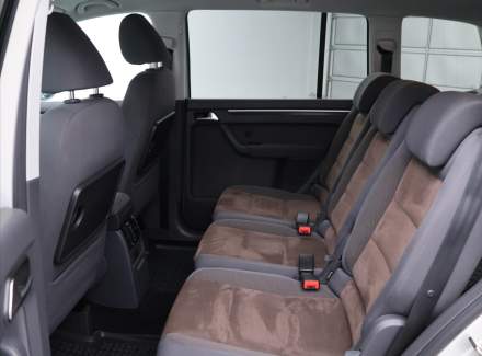 Volkswagen - Touran