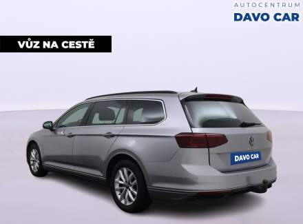 Volkswagen - Passat