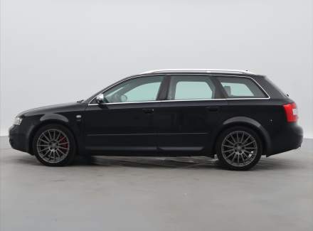 Audi - S4