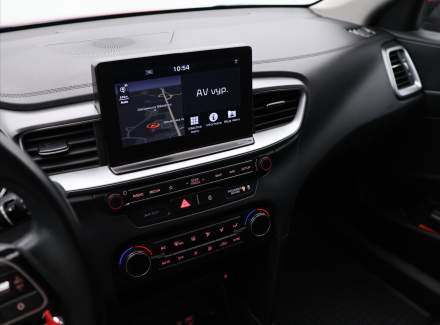 Kia - Cee'd