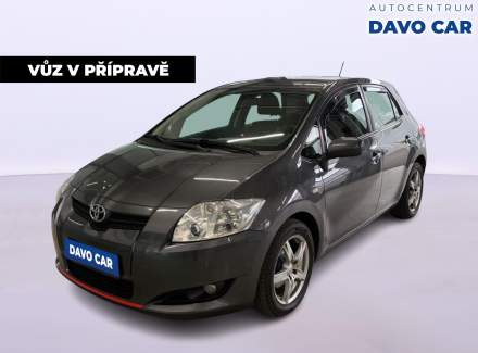 Toyota - Auris