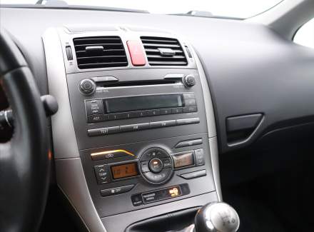 Toyota - Auris