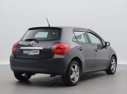 Toyota - Auris