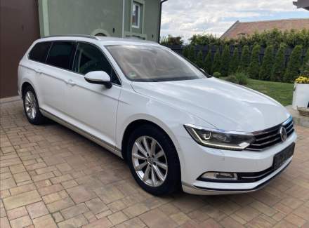 Volkswagen - Passat