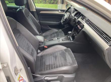 Volkswagen - Passat