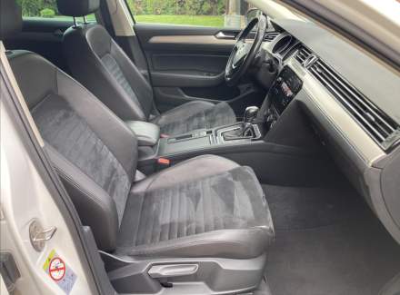 Volkswagen - Passat