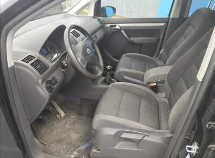 Volkswagen - Touran