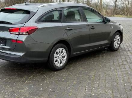 Hyundai - i30