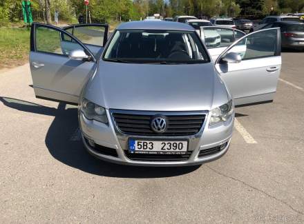 Volkswagen - Passat