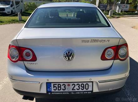 Volkswagen - Passat