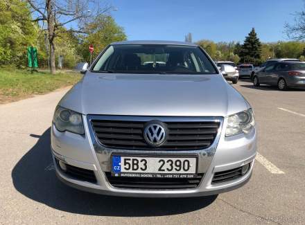 Volkswagen - Passat