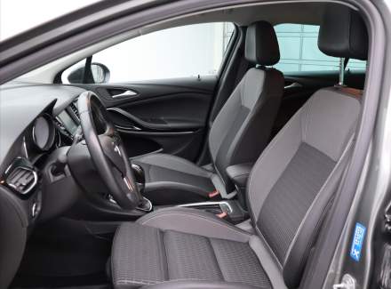 Opel - Astra