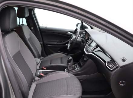 Opel - Astra