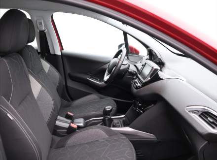 Peugeot - 2008