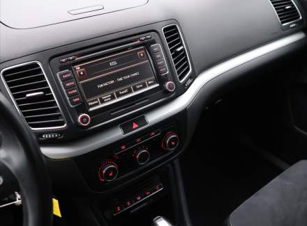 Volkswagen - Sharan