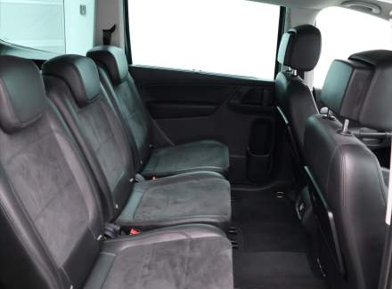 Volkswagen - Sharan