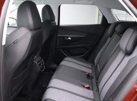 Peugeot - 3008