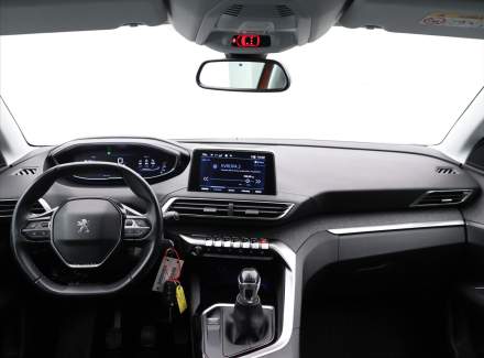 Peugeot - 3008