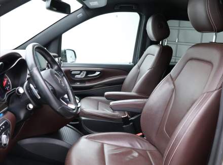 Mercedes-Benz - V-class