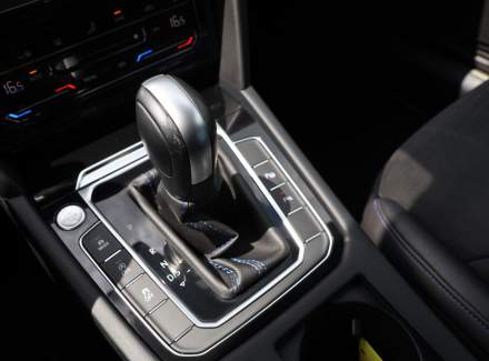 Volkswagen - Arteon