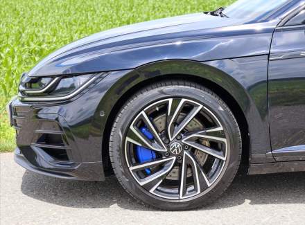 Volkswagen - Arteon