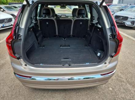 Volvo - XC90