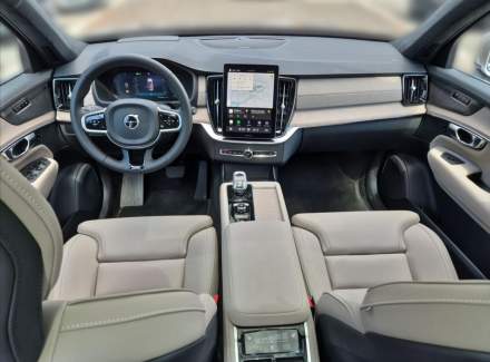 Volvo - XC90