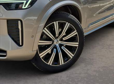 Volvo - XC90