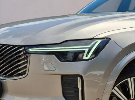 Volvo - XC90