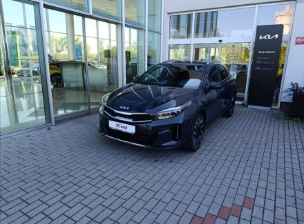 Kia - XCeed