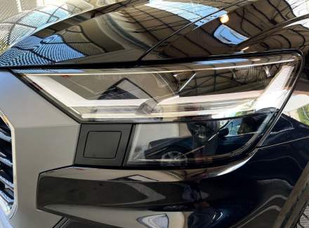 Audi - Q8