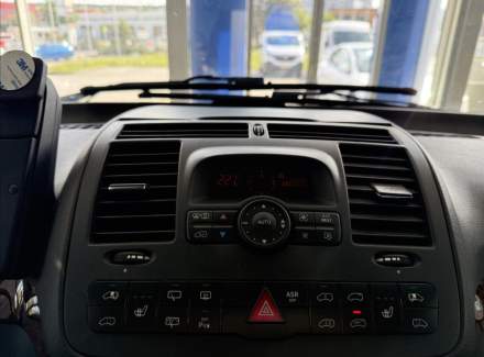 Mercedes-Benz - Viano
